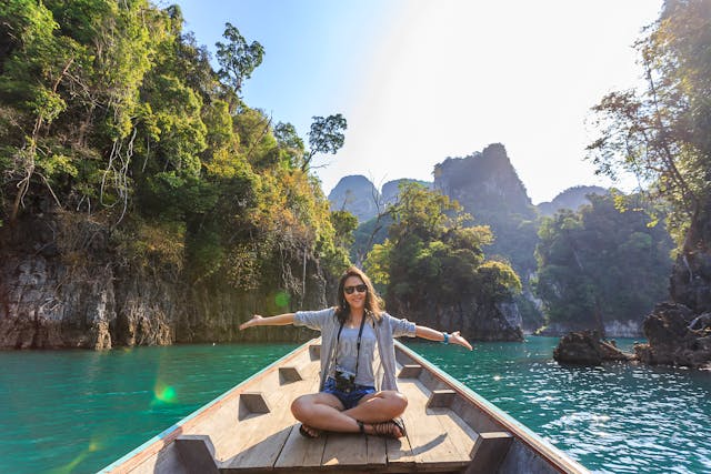 Credit cards offer travel perks worth considering